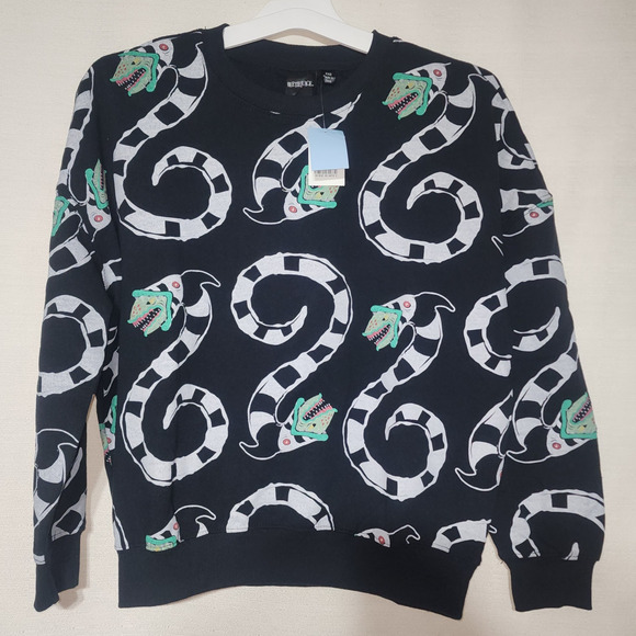Beetlejuice graphic sweater shirt women's XXS - Picture 1 of 5